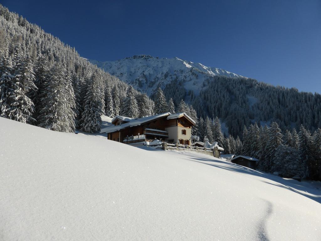 Berghaus Alpenroesli Hotel Klosters Kültér fotó